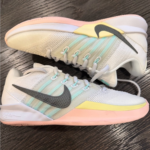 Nike Shoes - NEW Sabrina 3 Women's Size 5 Summit White/Iron Grey